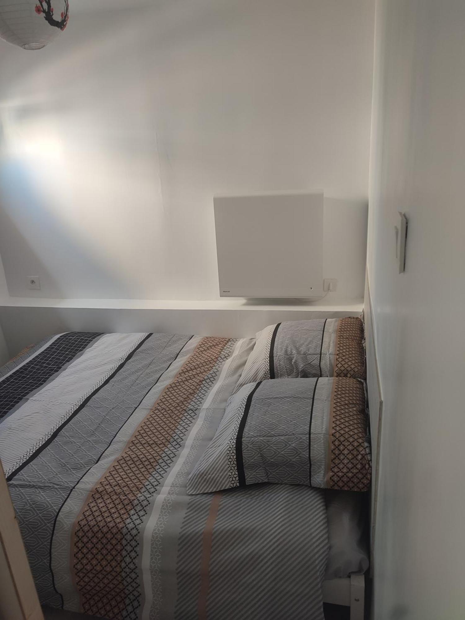 Petit F2 Meuble Independant Apartment Limay Exterior foto