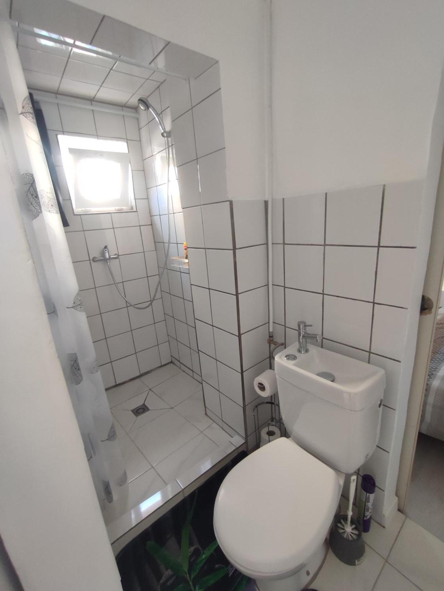 Petit F2 Meuble Independant Apartment Limay Exterior foto